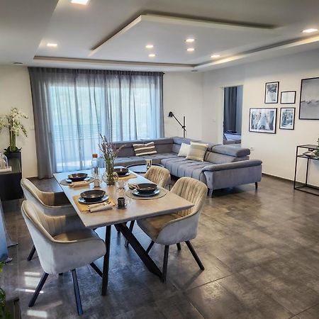 Villa Capris Apartments Koper Extérieur photo