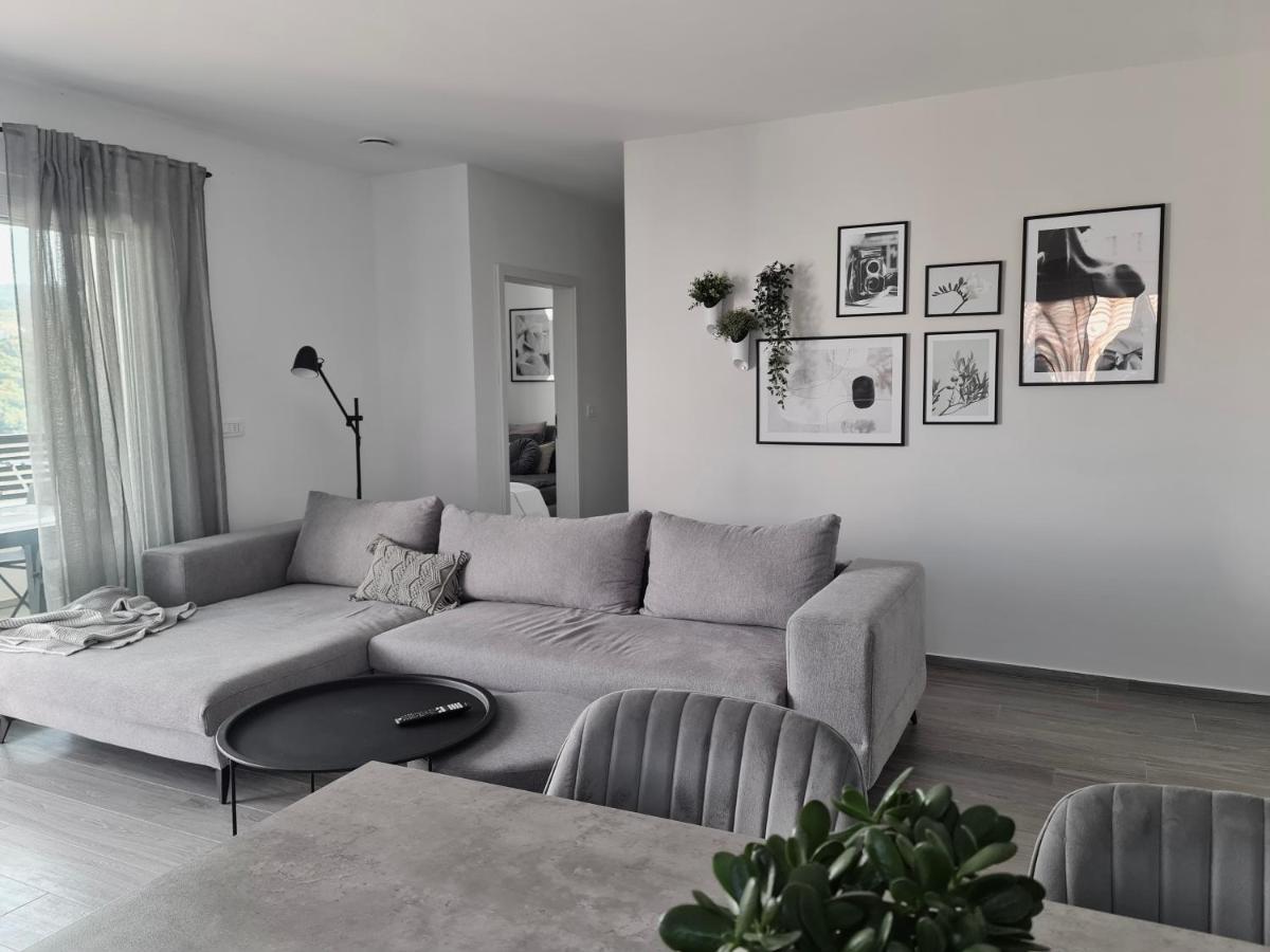 Villa Capris Apartments Koper Extérieur photo